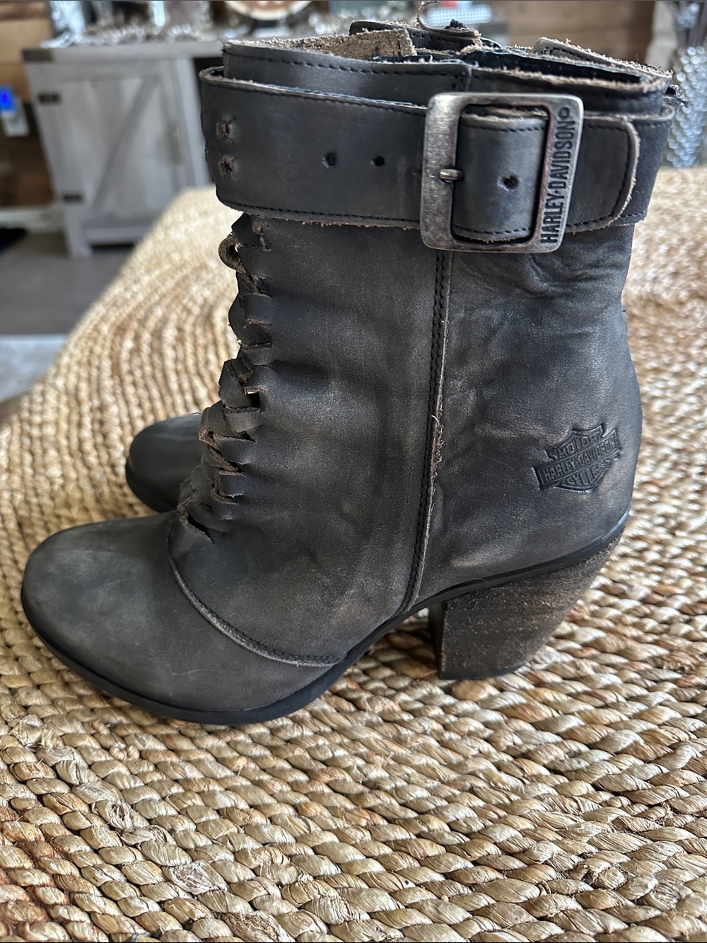 Harley-Davidson Women's Charcoal Leather Lace-Up Heel Boots with Buckle size 7